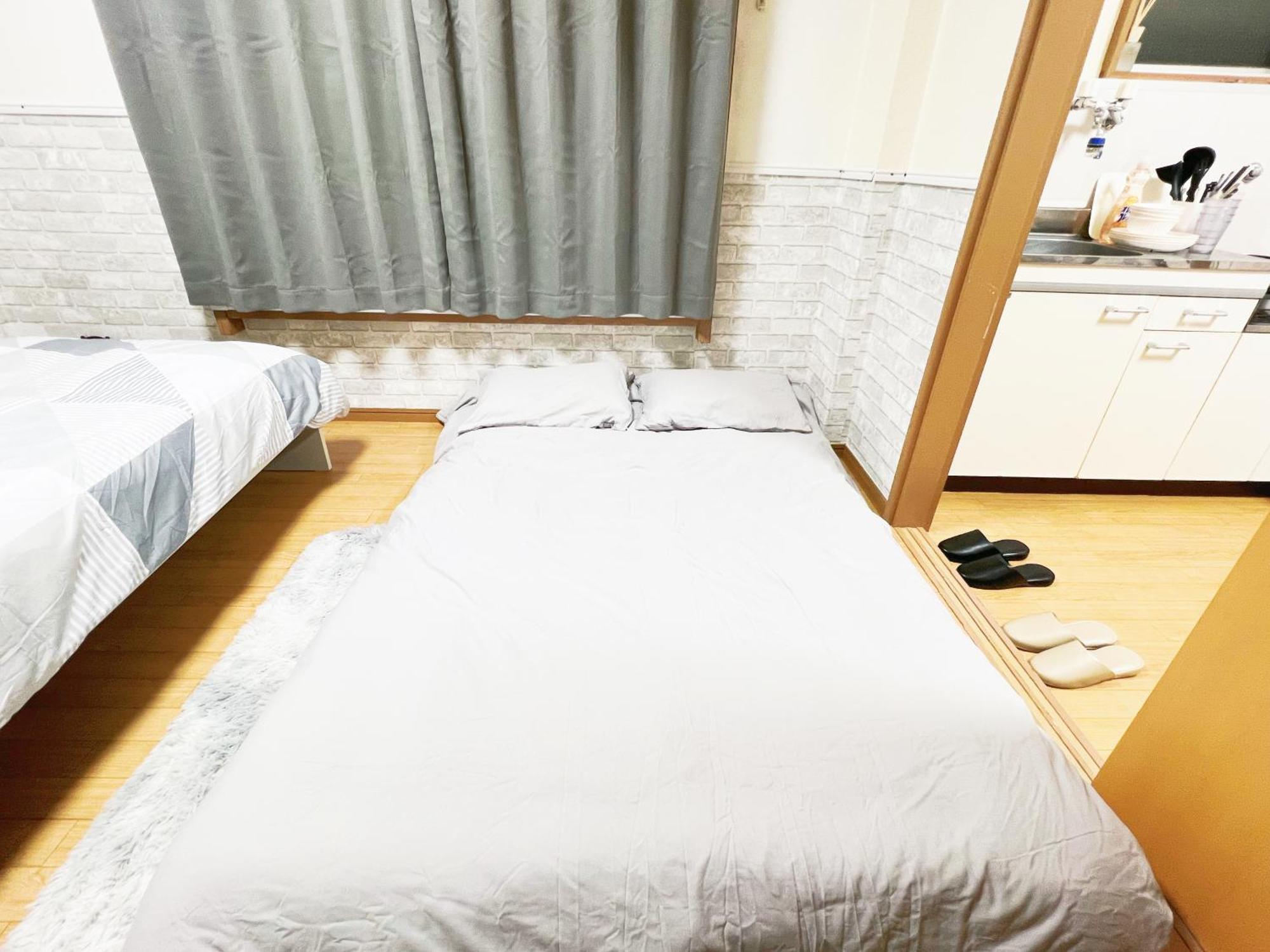 西武新宿線駅近4人可 02 Quarto em Acomodações Particulares Tóquio